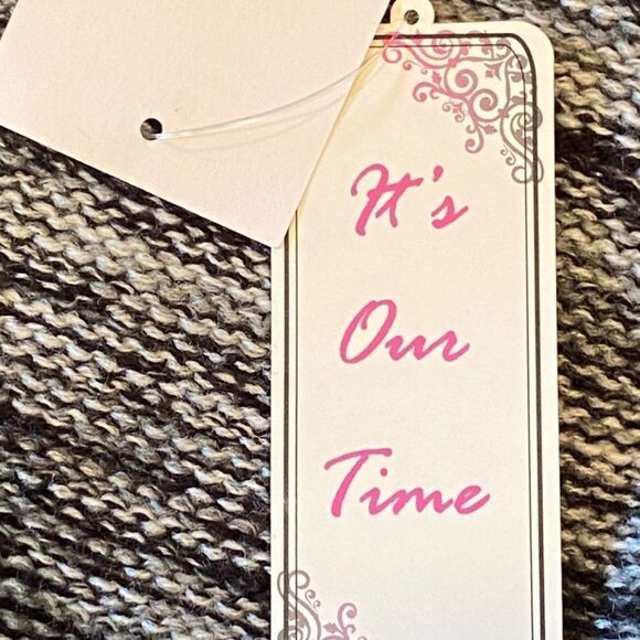 Its Our Time XL Black and White Tweed Knit Vest NWT 0967 - Picture 9 of 11